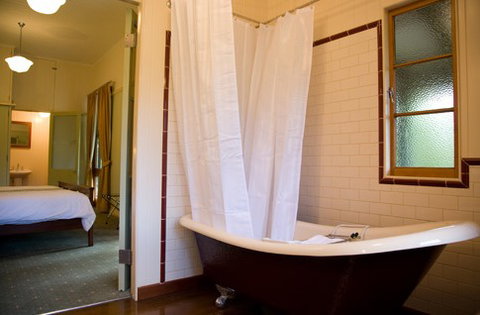 Coolabine Ridge Eco Sanctuary - Yamba Accommodation 3
