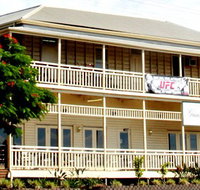 Gracemere Hotel - Yamba Accommodation