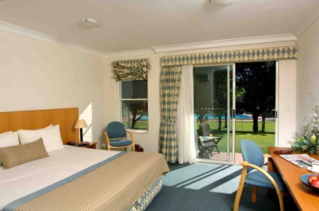 Australis Retreat At Wisemans - Yamba Accommodation 5