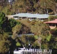 Gipsy Point Luxury Lakeside Apartments - Yamba Accommodation