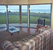 Horizons Beachfront Apartment - Yamba Accommodation