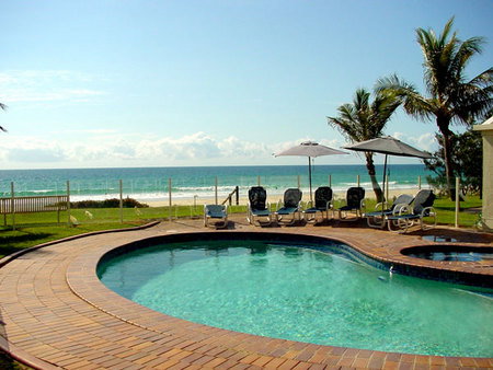 Crystal Beach Resort - Yamba Accommodation 1