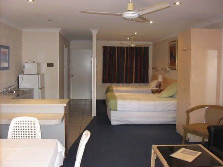 Monte Carlo Motor Inn - Yamba Accommodation 2