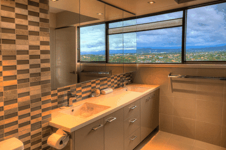 Esplanade Luxury Beachfront Apartments - Yamba Accommodation 2