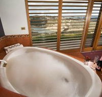 Eagle View Escape - Yamba Accommodation