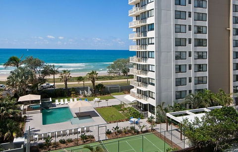Boulevard Towers - Yamba Accommodation 0