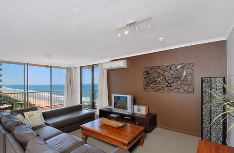 Boulevard Towers - Yamba Accommodation 3