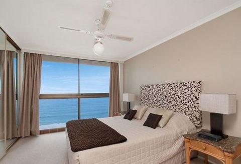 Boulevard Towers - Yamba Accommodation 5