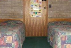 Desert Rose Inn - Yamba Accommodation 5