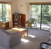 Toms Creek Retreat - Yamba Accommodation