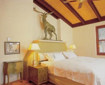 Tower Lodge - Yamba Accommodation 0