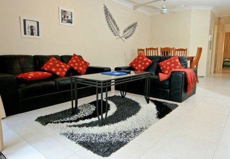 Miami Beachside Apartments - Yamba Accommodation 4