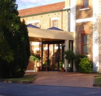 Monte Pio Motor Inn - Yamba Accommodation
