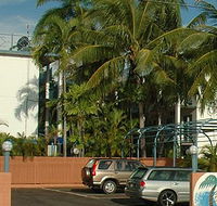 Coconut Grove Holiday Apartments - Yamba Accommodation