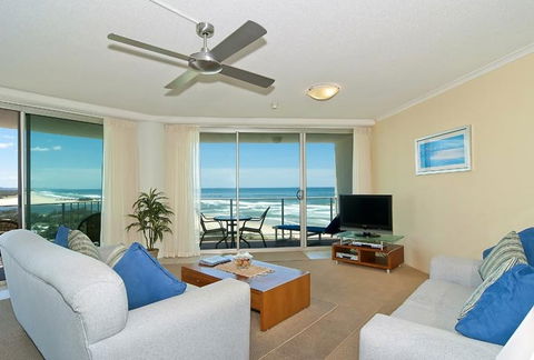 Chateau Royale Beach Resort - Yamba Accommodation 1