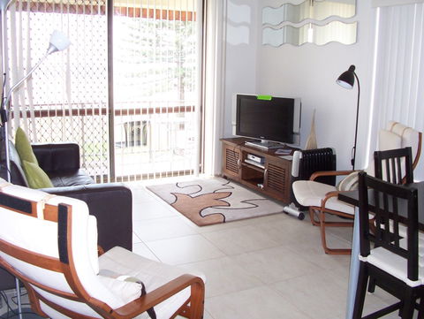 Kirra Vista Holiday Units - Yamba Accommodation 2