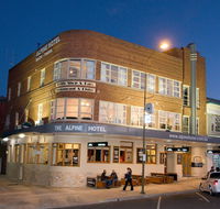 Alpine Hotel - Yamba Accommodation
