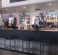 Settlers Hotel - Yamba Accommodation