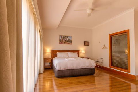 JV Jones Pty Ltd - Yamba Accommodation 2