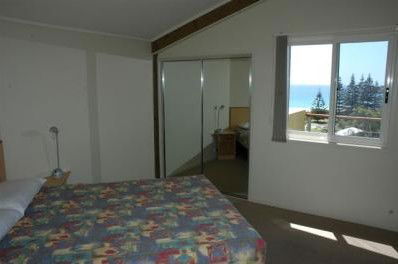 Tathra Beach House Apartments - Yamba Accommodation 3