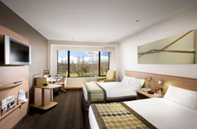 Crowne Plaza Canberra - Yamba Accommodation 1