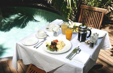 Azabu Luxury Accommodation - Yamba Accommodation 1