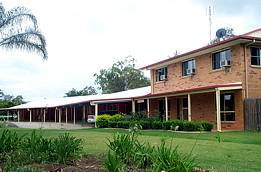 Copper Country Motor Inn - Yamba Accommodation 0