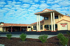 Country Roads Motor Inn - Yamba Accommodation 1