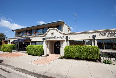 The Town House Motor Inn - Sundowner Goondiwindi - Yamba Accommodation 0