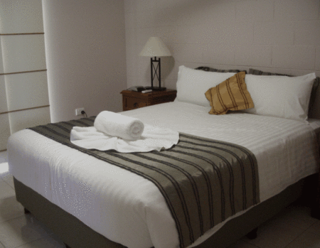Apartments @ Toolooa Gardens Motel - Yamba Accommodation 1