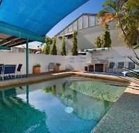 Townsville Holiday Apartments - Yamba Accommodation