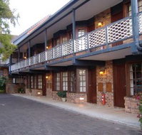 Montville Mountain Inn - Yamba Accommodation