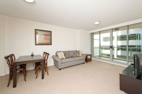 Astra Apartments - Chatswood - Yamba Accommodation 1