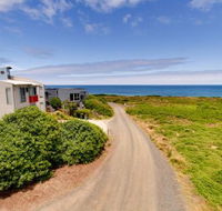 Phillip Island Waterfront House - Yamba Accommodation
