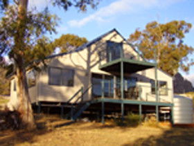 Frogs Hollow Retreat - Yamba Accommodation 0