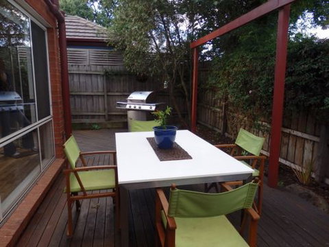 CENTREPOINT UNITS - HEIDELBERG - Yamba Accommodation 0