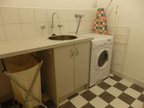 CENTREPOINT UNITS - HEIDELBERG - Yamba Accommodation 9