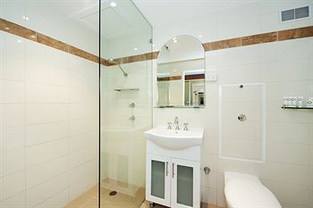 Newcastle East NSW Yamba Accommodation