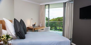 Pullman Quay Grand Sydney Harbour - Yamba Accommodation 3