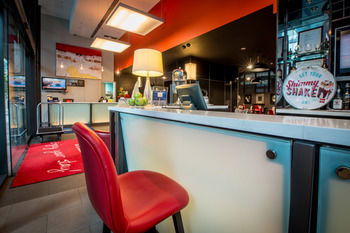 Ibis Sydney King Street Wharf - Yamba Accommodation 13