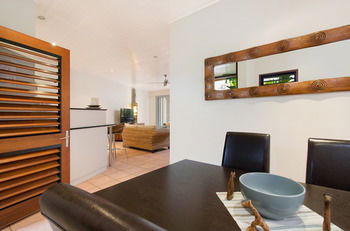 L'Auberge Noosa - Yamba Accommodation 9
