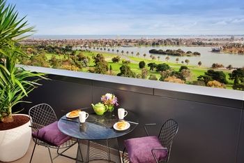 Art Series-The Blackman - Yamba Accommodation 16