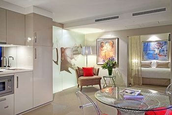 Art Series-The Blackman - Yamba Accommodation 33