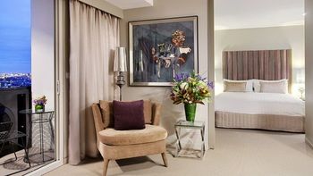 Art Series-The Blackman - Yamba Accommodation 39