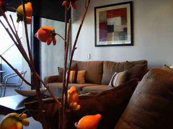 AKOM Docklands - Yamba Accommodation 2