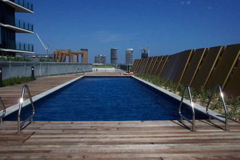 AKOM Docklands - Yamba Accommodation 18