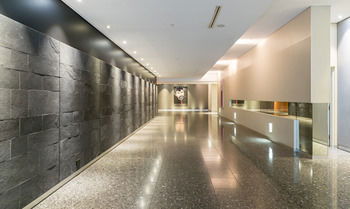 AKOM Docklands - Yamba Accommodation 28