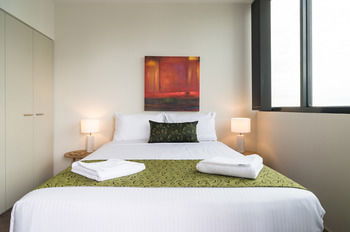 AKOM Docklands - Yamba Accommodation 47