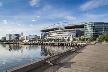 AKOM Docklands - Yamba Accommodation 58