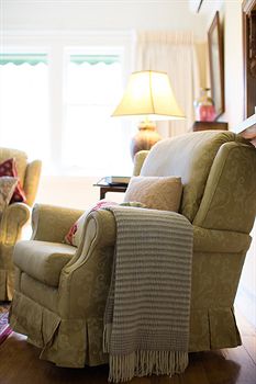 Adeline Bed And Breakfast - Yamba Accommodation 12